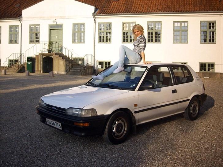 Toyota .* Corolla 1,3 XL *. - .* Stakkels bil.. Hehe.. :) *. billede 5