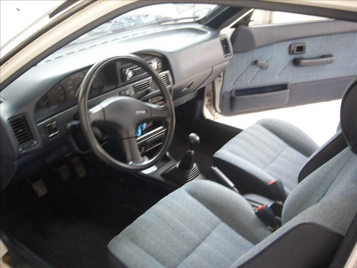 Toyota .* Corolla 1,3 XL *. billede 6