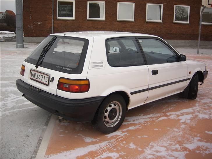 Toyota .* Corolla 1,3 XL *. billede 10