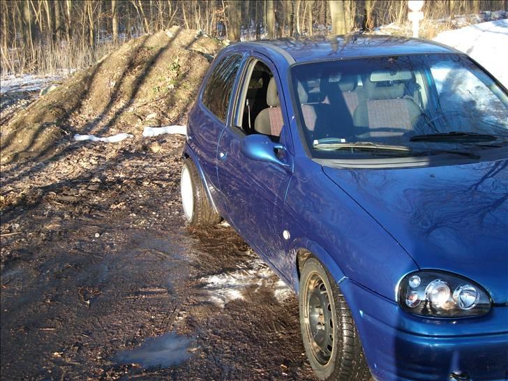 Opel CORSA B 1,4si 16V solgt billede 5