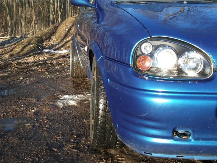 Opel CORSA B 1,4si 16V solgt billede 6