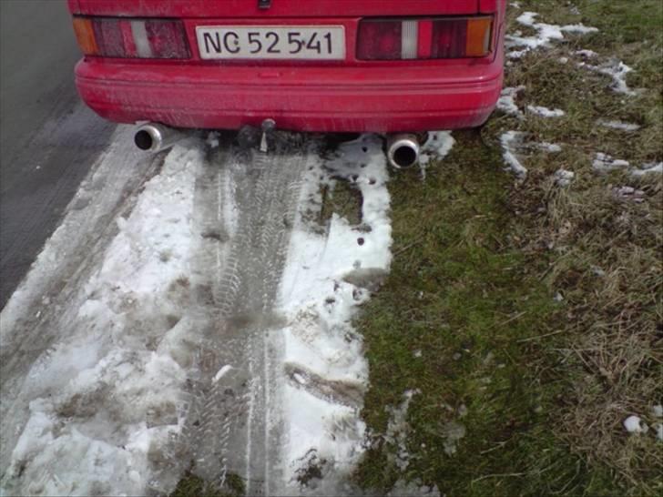 Ford escort ( totalskadet) billede 11