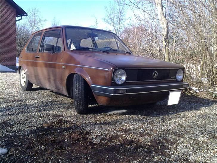 VW GOLF 1 (LILLE LORT) SOLGT billede 9