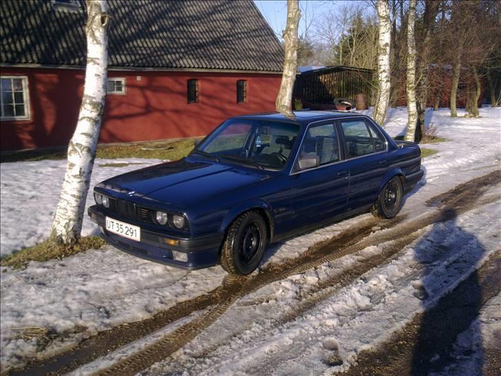 BMW E30 325i SOLGT! billede 11