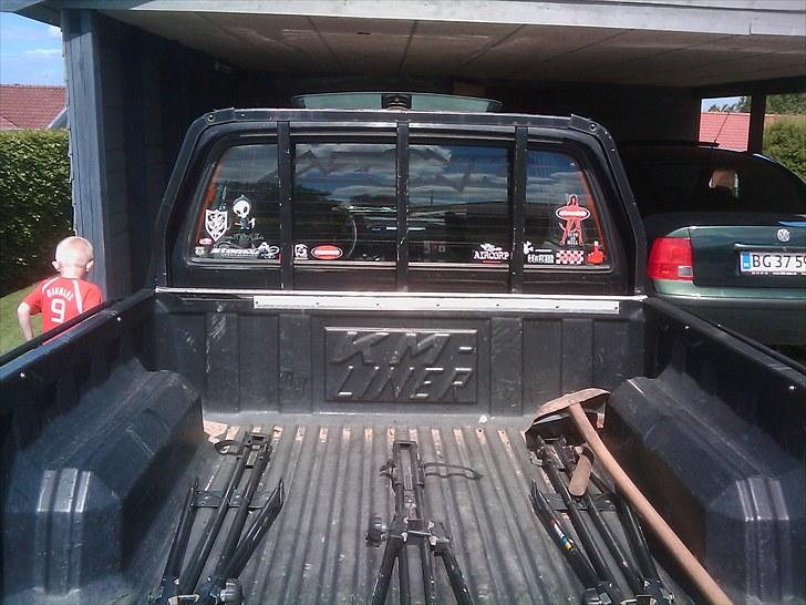 Mazda B2200 Pick-up billede 4