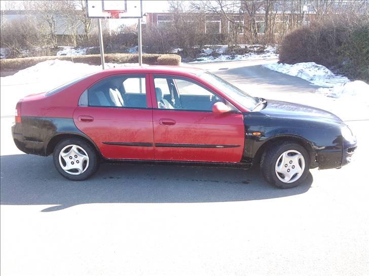 Kia sephia LS *solgt* billede 2