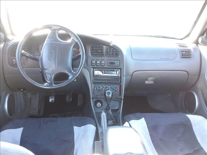 Kia sephia LS *solgt* billede 12