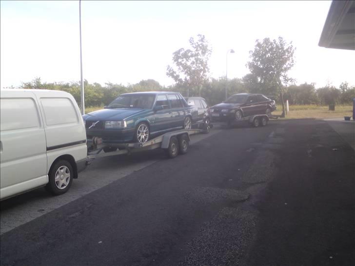 Toyota Hiace 2,4 TD. AUT. - Hiace på vej hjem fra Holeby med Volvo´en billede 2