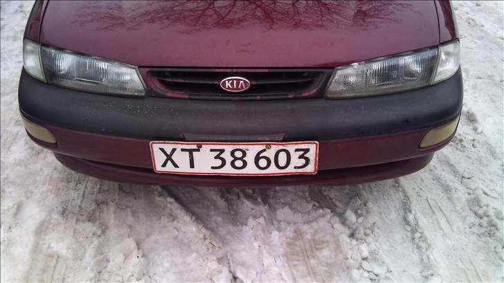 Kia Sephia (solgt) billede 4