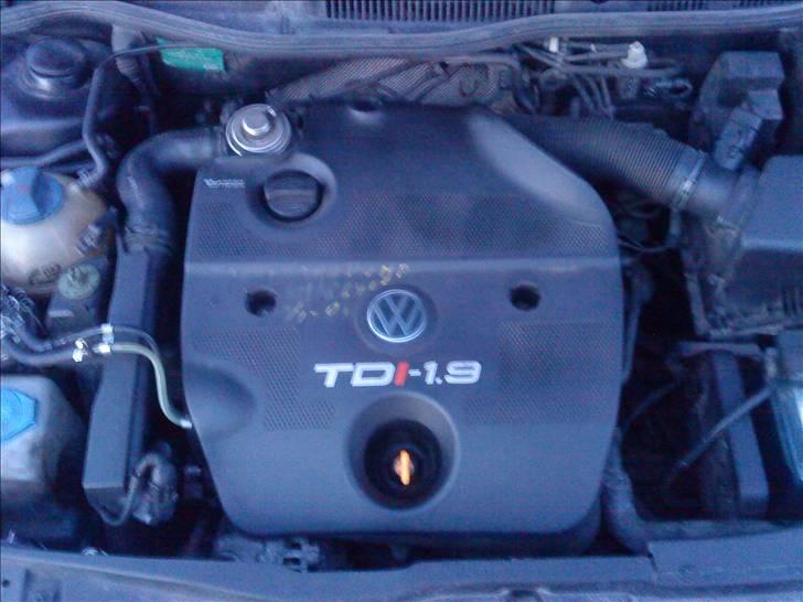 VW golf 4 TDI (SOLGT) billede 8