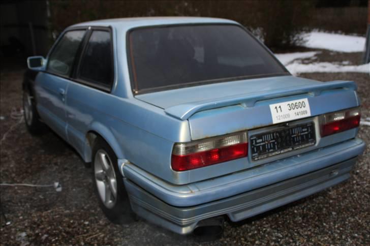 BMW 320i *SOLGT* billede 8