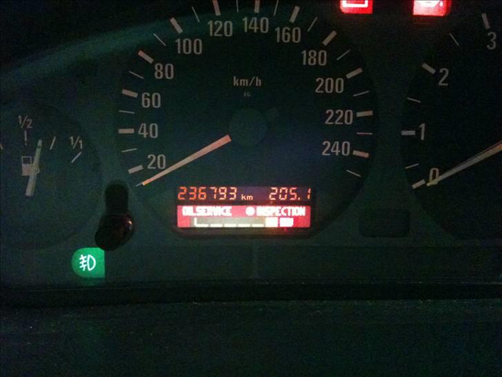 BMW 318ti billede 11