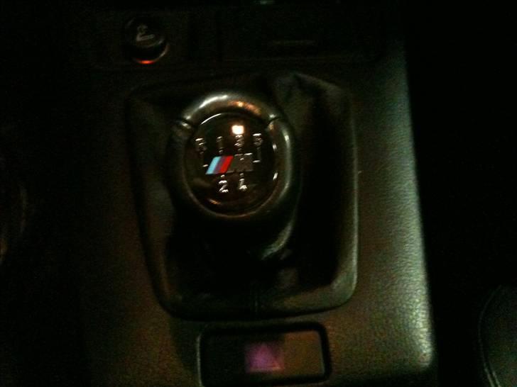 BMW 318ti billede 12