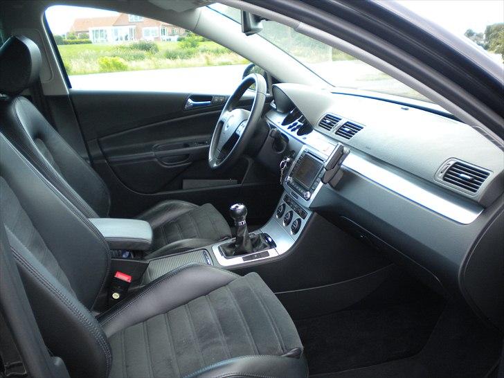 VW Passat 2.0 TDI Highline (Solgt) - Interiøret billede 8