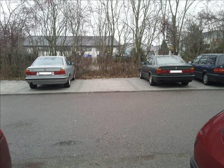 BMW e34 535i - Se min lygte bom.....min ser sku bredere ud.... billede 2
