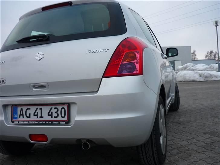 Suzuki Swift DDiS * solgt * billede 3