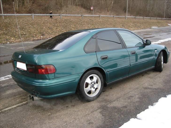 Honda Accord 2,0i S *Solgt* billede 8