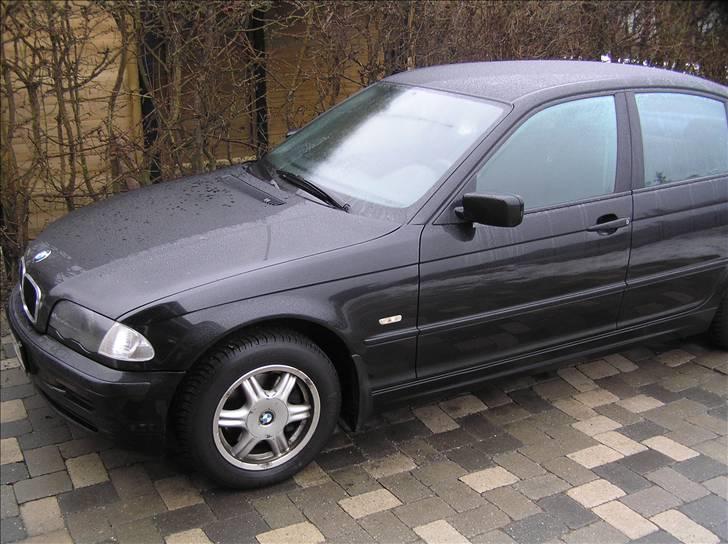 BMW E46 316i TIL SALG  billede 1