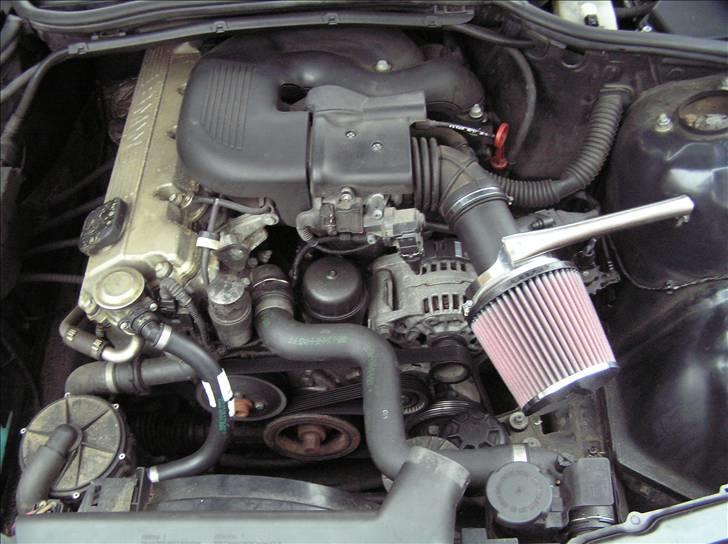 BMW E46 316i TIL SALG  billede 2