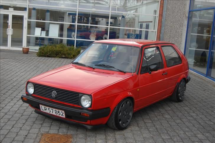 VW Golf 2 "Det semirøde lyn" billede 1
