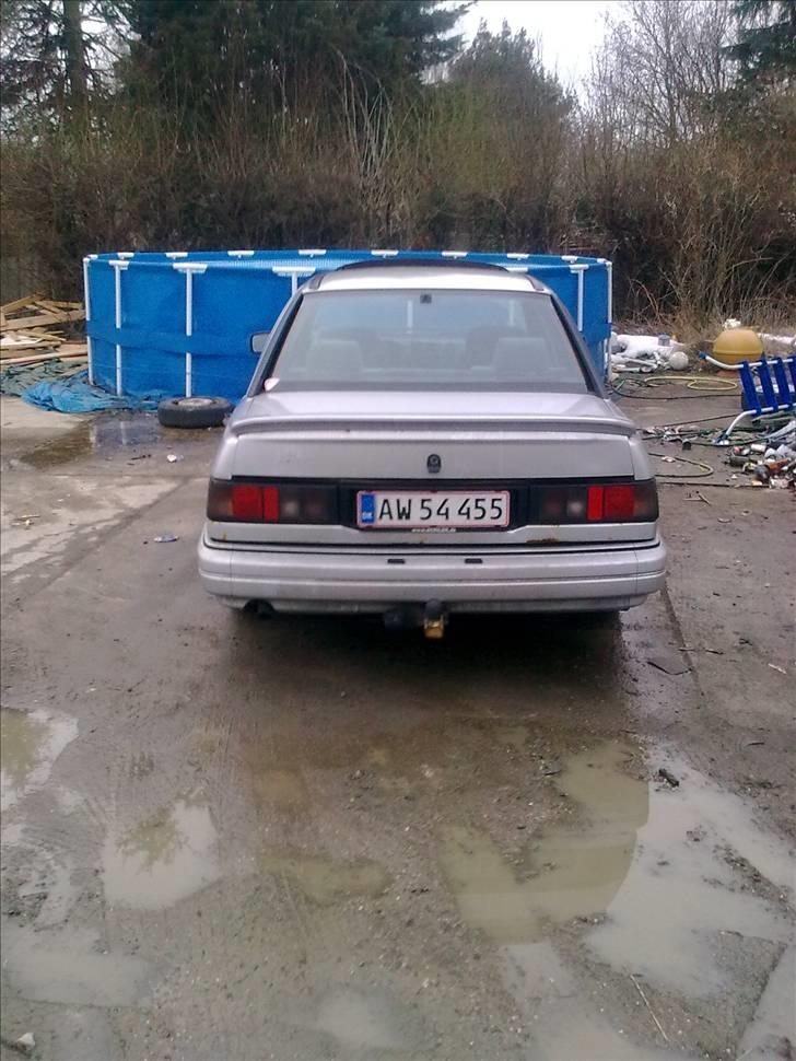 Ford sierra 2,0 DOHC GT byttet billede 2