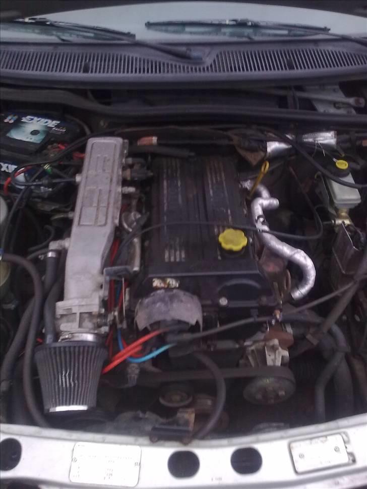 Ford sierra 2,0 DOHC GT byttet billede 4