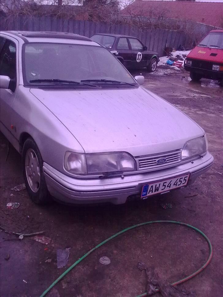 Ford sierra 2,0 DOHC GT byttet billede 12