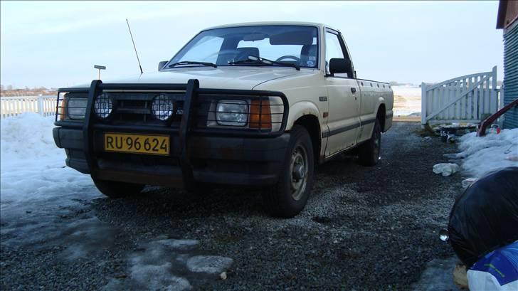 Mazda b2200 solgt billede 1