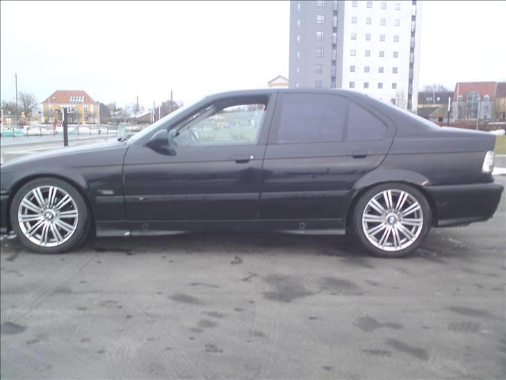 BMW e36 325 SOLGT billede 4