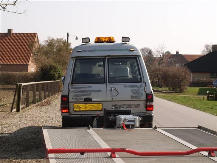 Nissan patrol bus billede 10