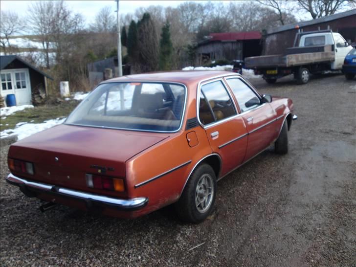 Opel ascona b berlina billede 1