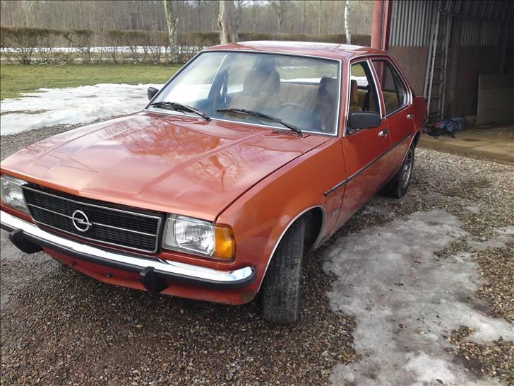 Opel ascona b berlina billede 3