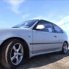 Toyota Corolla 1.6 16V XLi "Død"