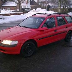 Opel Vectra B. Stc   SOLGT