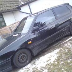 Nissan Sunny Sr "Skrottet*