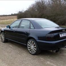 Audi A4 B5 1.8