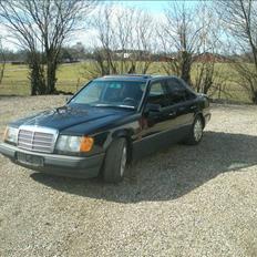 Mercedes Benz 250 D SOLGT