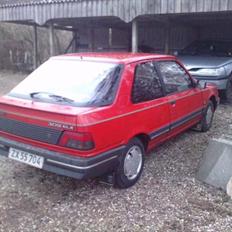 Peugeot 309 glx 1.4i (skrottet)