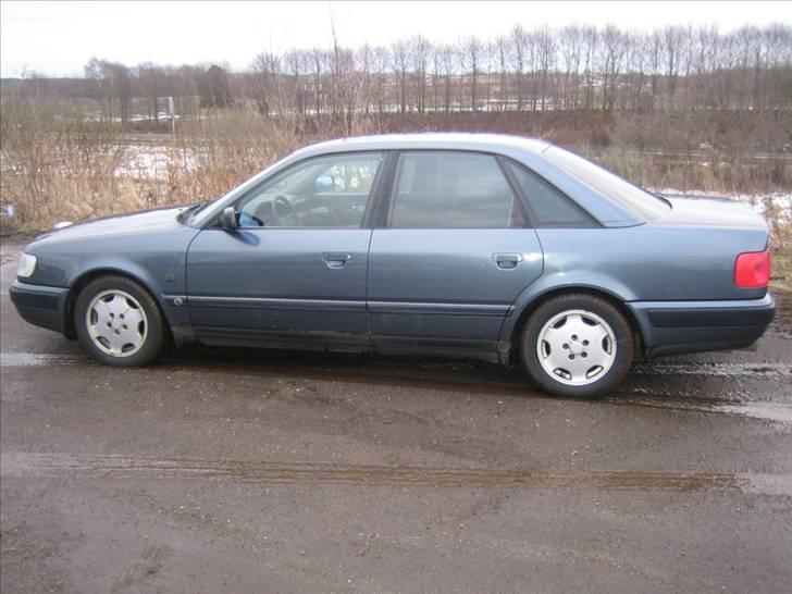 Audi 100  solgt billede 9