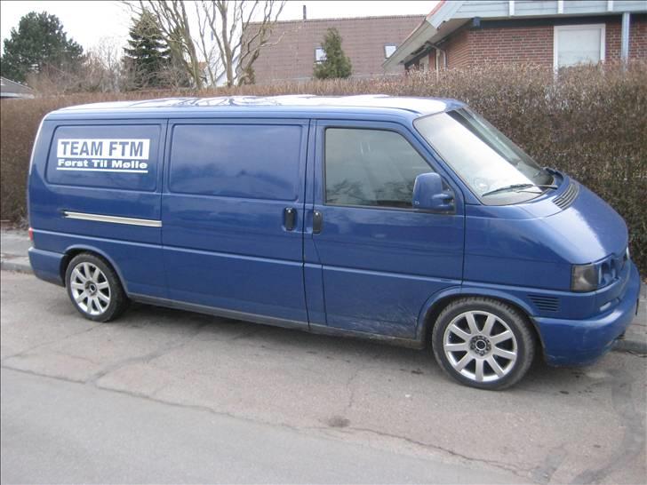 VW Transporter 2.5 TDI solgt - så er da sommerdæk på transporter...:) billede 7