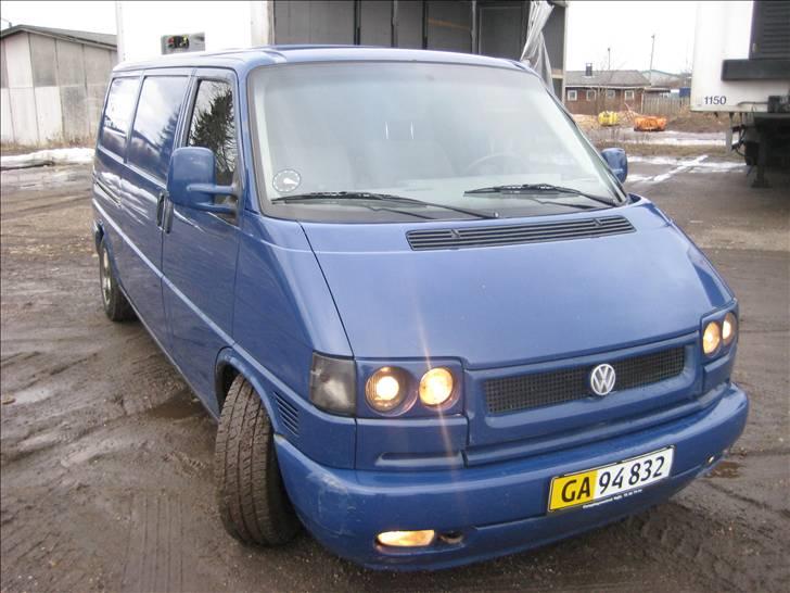 VW Transporter 2.5 TDI solgt billede 12