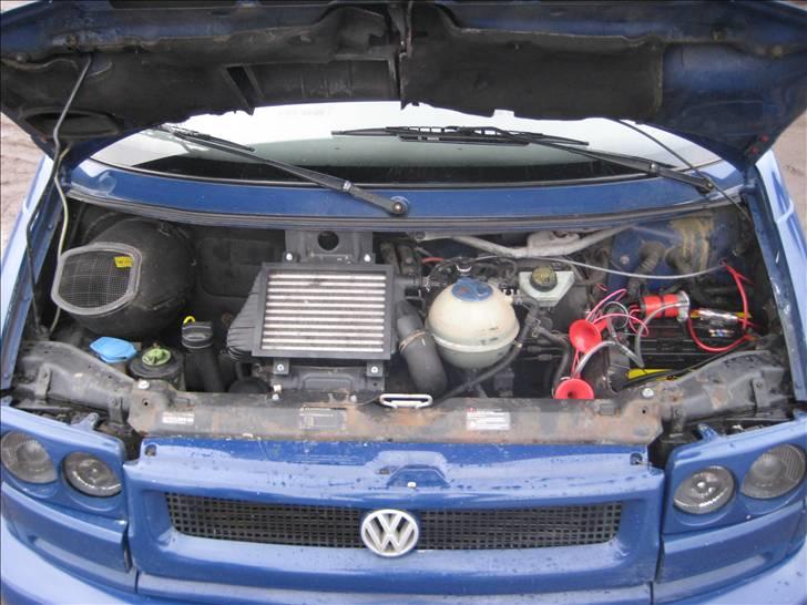 VW Transporter 2.5 TDI solgt billede 16