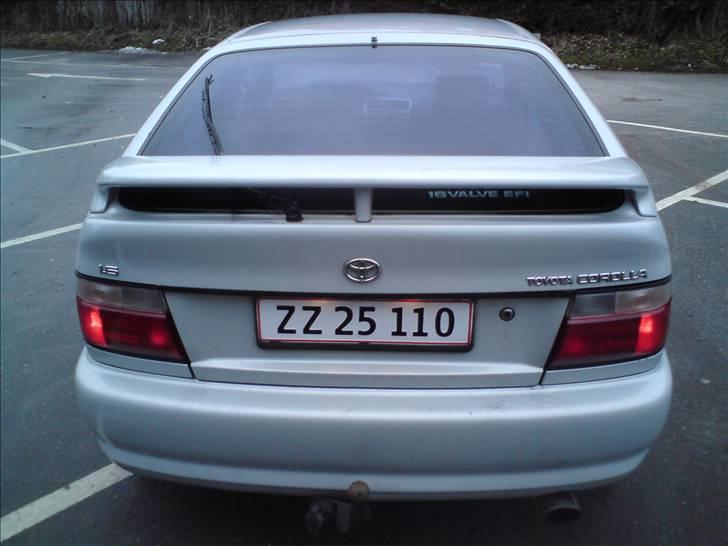 Toyota Corolla 1.6 16V XLi "Død" billede 18
