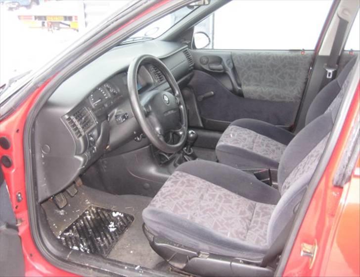Opel Vectra b di solgt billede 4
