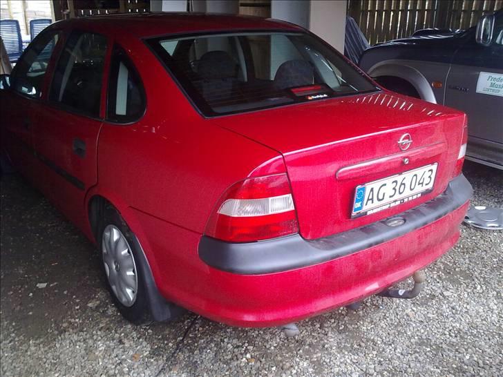 Opel Vectra b di solgt billede 9
