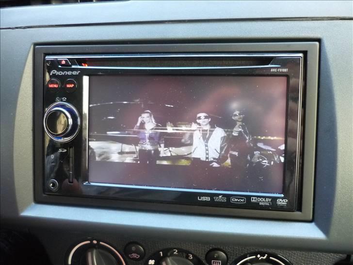 Suzuki Swift DDiS * solgt * - Pioneer F910BT :) billede 19