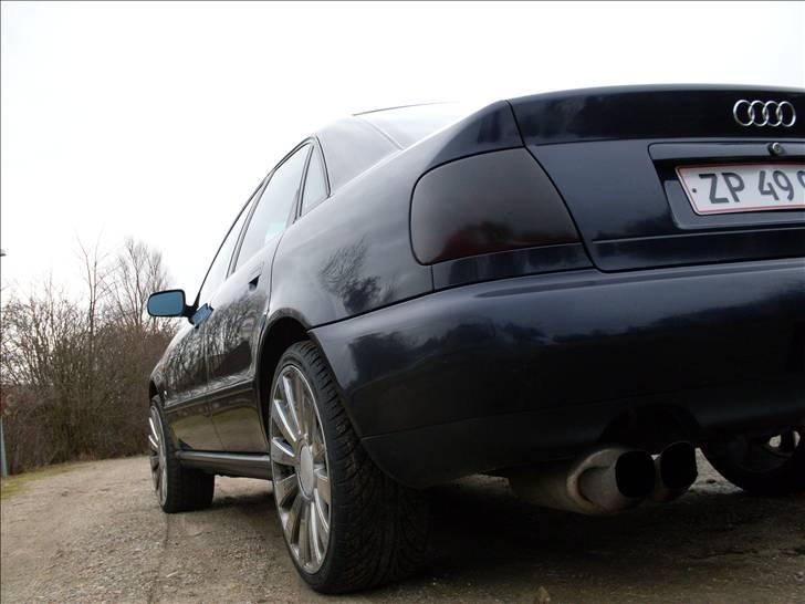 Audi A4 B5 1.8 billede 1