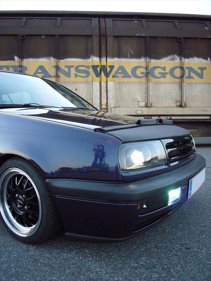 VW       Vento GL SOLGT billede 5