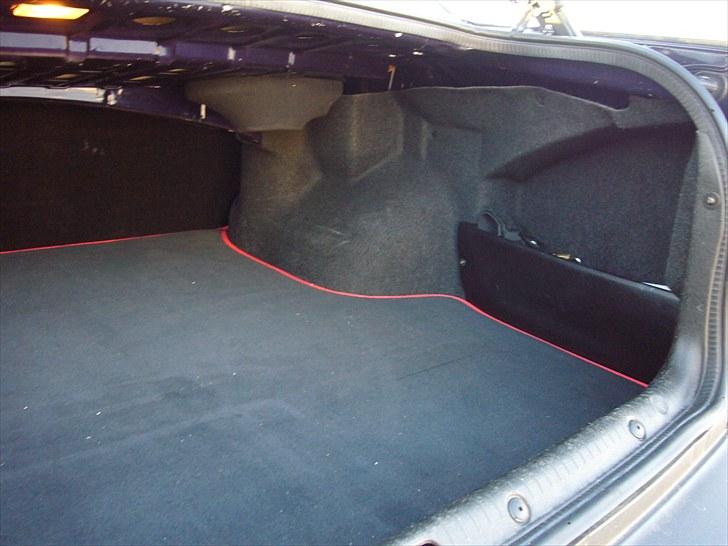 VW       Vento GL SOLGT billede 16