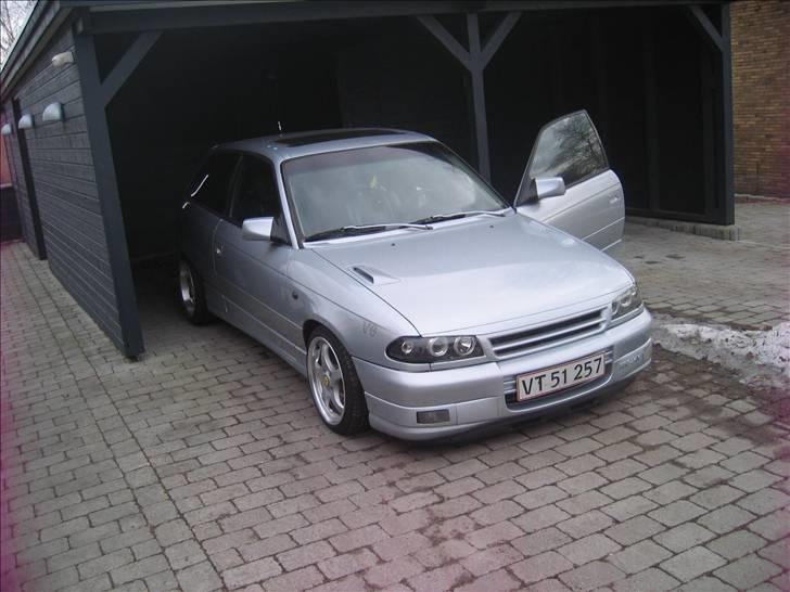 Opel Astra F V6 Solgt billede 1